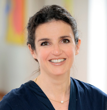 Dr.Clio-Roussos3